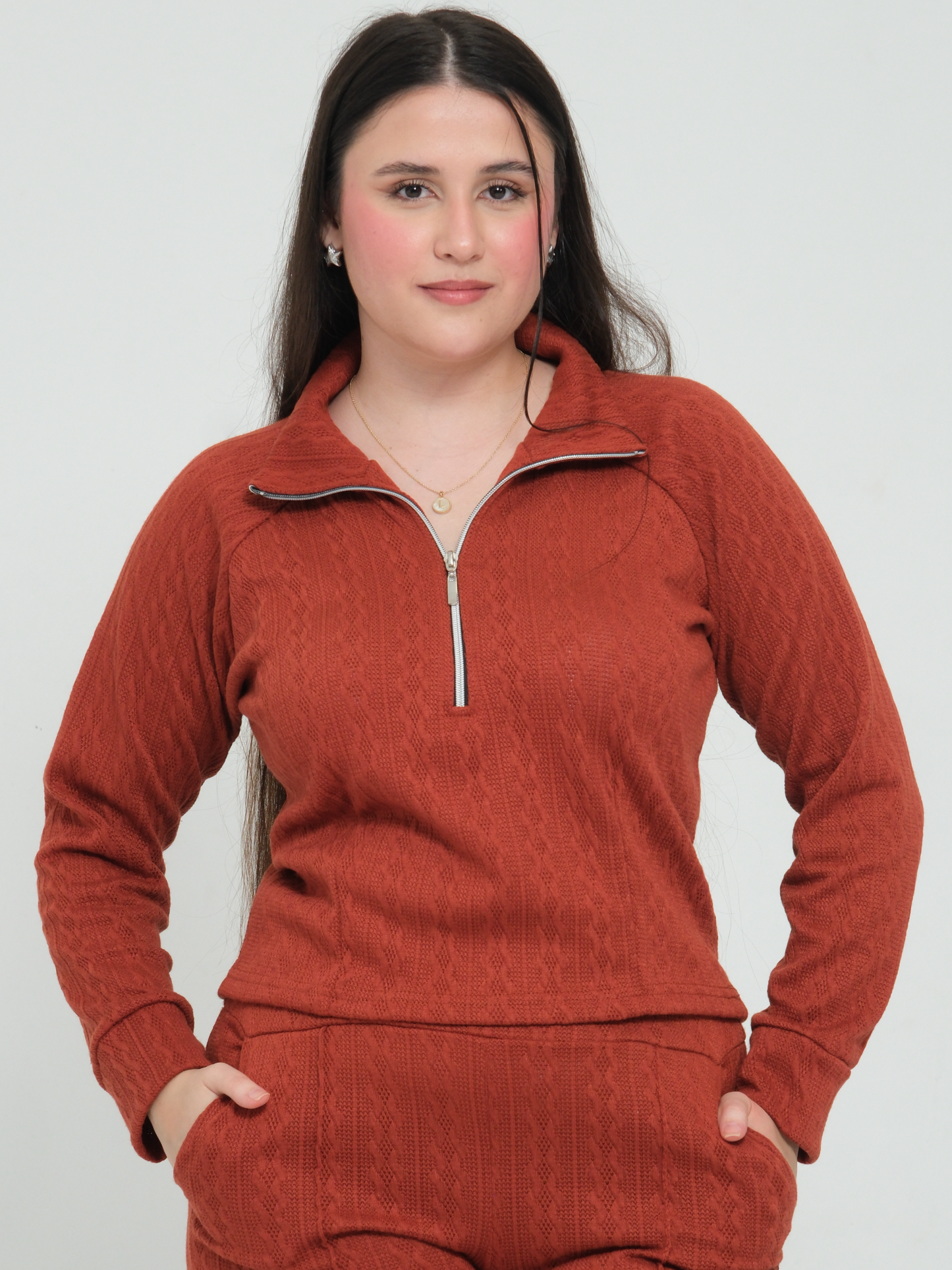 Conjunto Inti